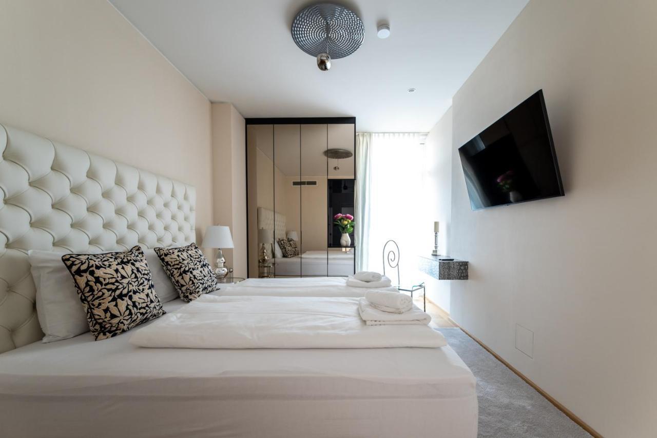 Exclusive 2Br Skyline Penthouse By Hm Apartamento Viena Exterior foto