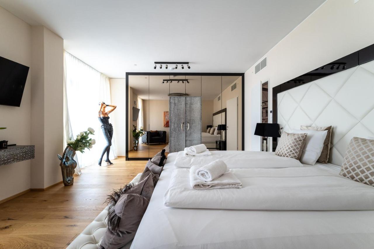 Exclusive 2Br Skyline Penthouse By Hm Apartamento Viena Exterior foto