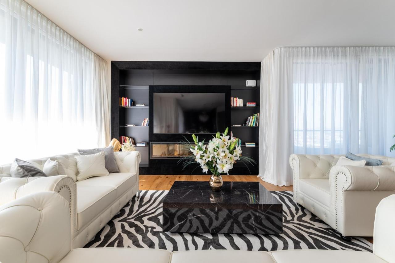 Exclusive 2Br Skyline Penthouse By Hm Apartamento Viena Exterior foto