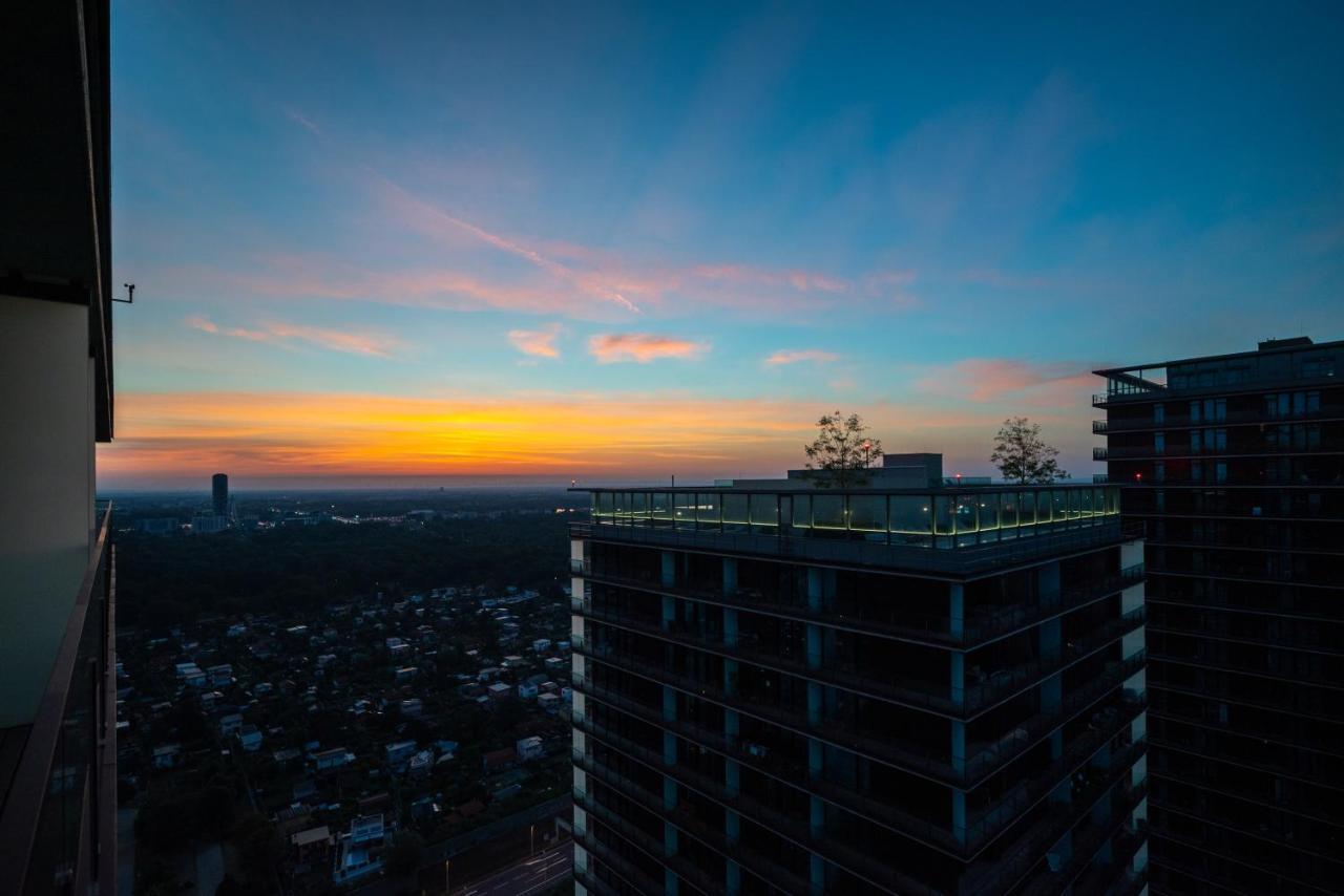 Exclusive 2Br Skyline Penthouse By Hm Apartamento Viena Exterior foto