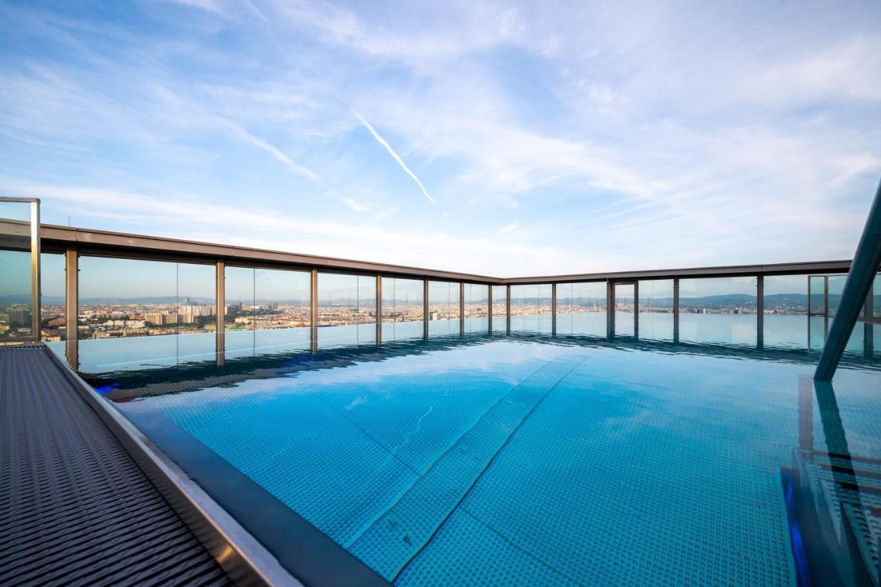 Exclusive 2Br Skyline Penthouse By Hm Apartamento Viena Exterior foto