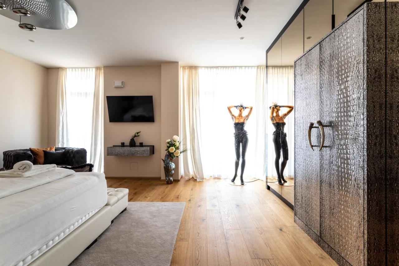 Exclusive 2Br Skyline Penthouse By Hm Apartamento Viena Exterior foto