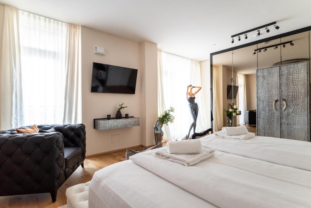 Exclusive 2Br Skyline Penthouse By Hm Apartamento Viena Exterior foto