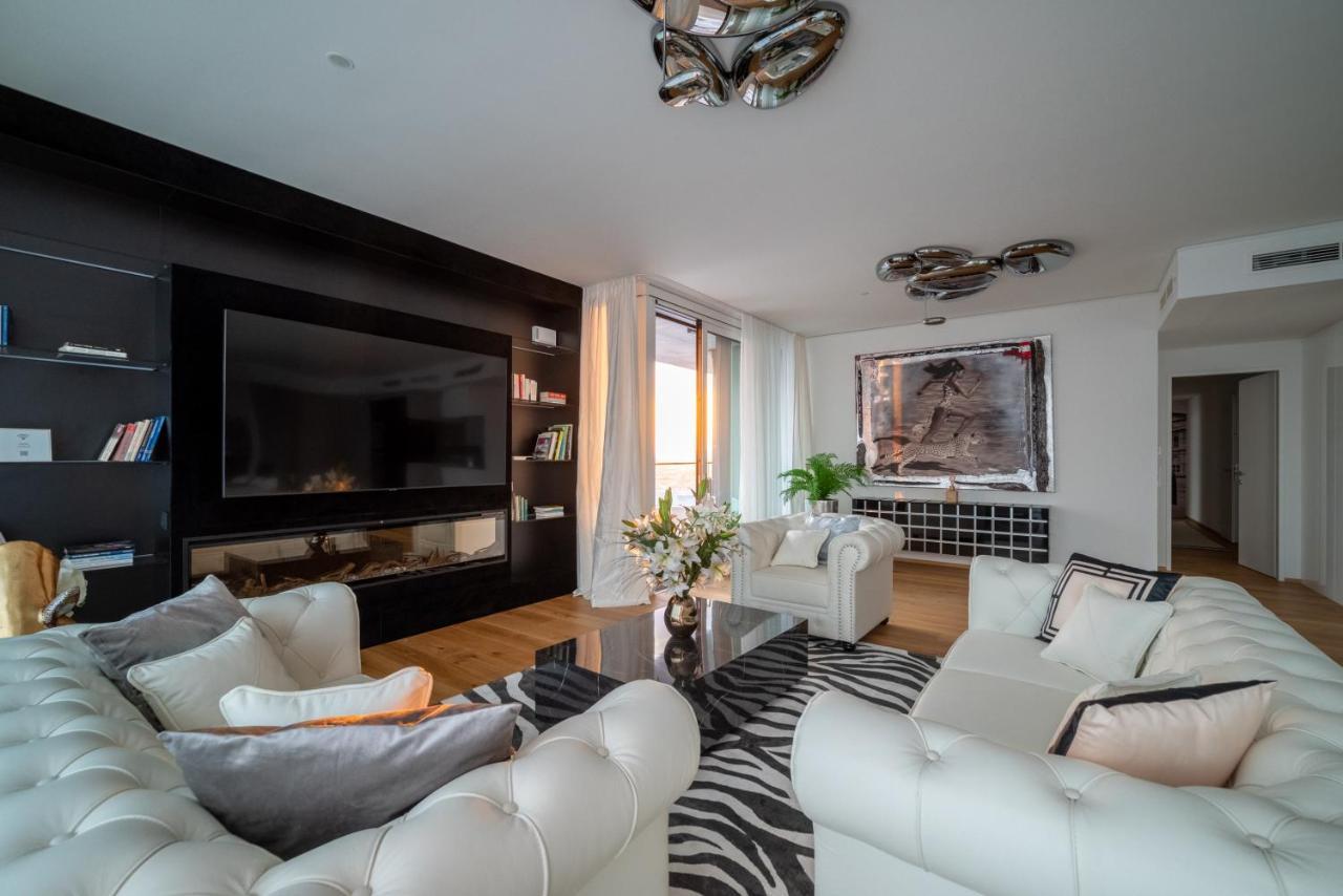 Exclusive 2Br Skyline Penthouse By Hm Apartamento Viena Exterior foto