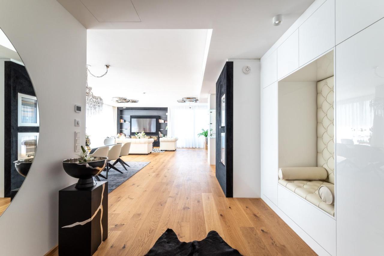 Exclusive 2Br Skyline Penthouse By Hm Apartamento Viena Exterior foto
