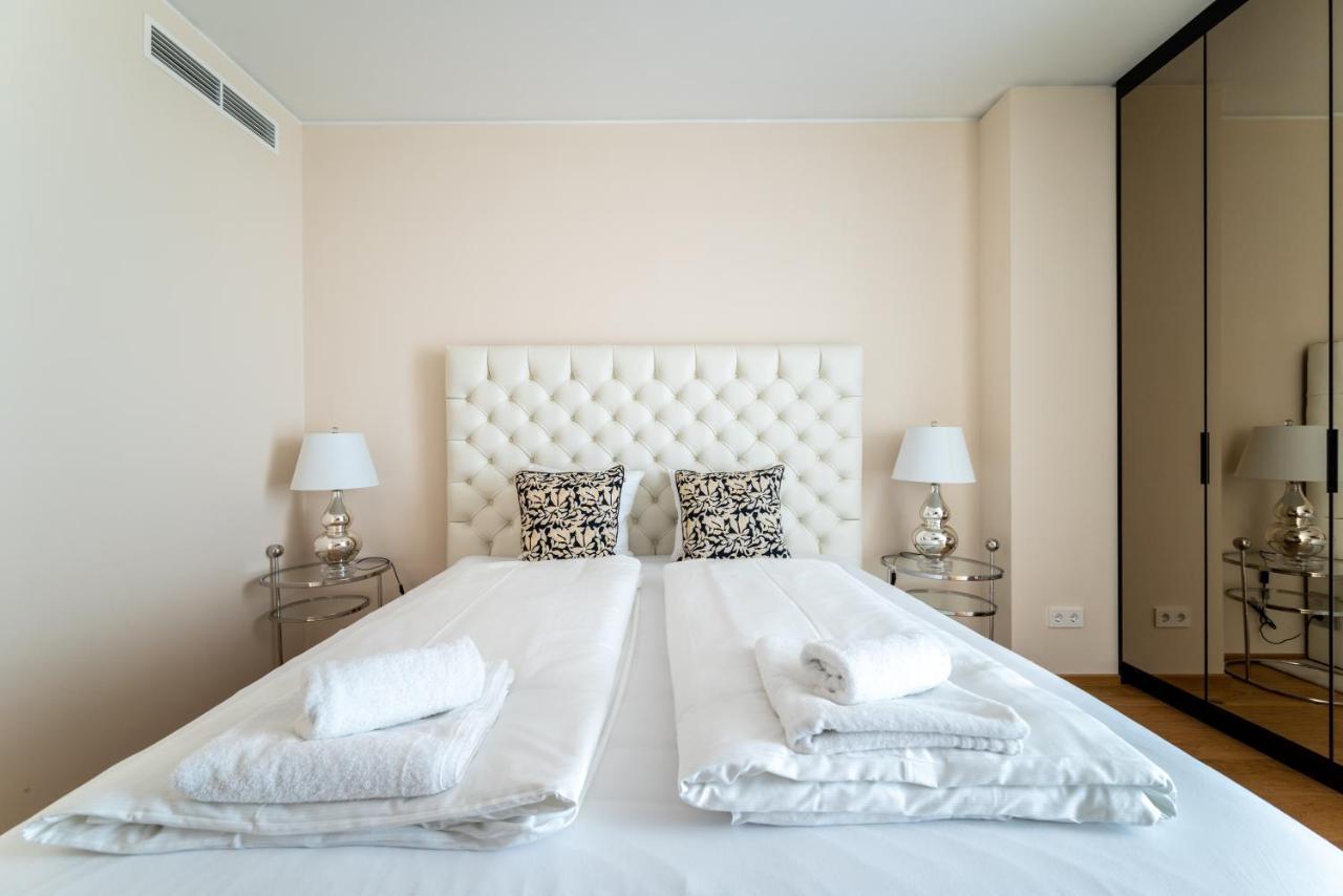 Exclusive 2Br Skyline Penthouse By Hm Apartamento Viena Exterior foto