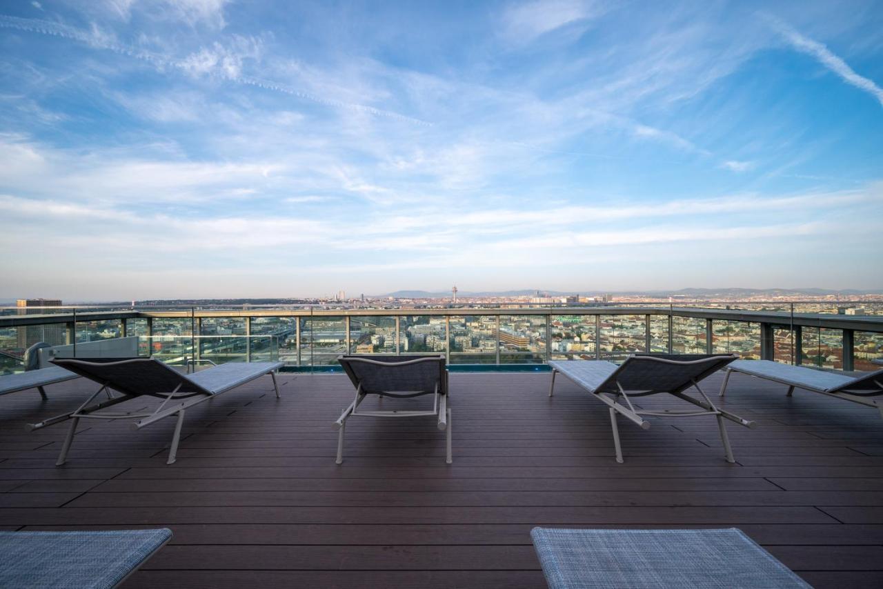 Exclusive 2Br Skyline Penthouse By Hm Apartamento Viena Exterior foto