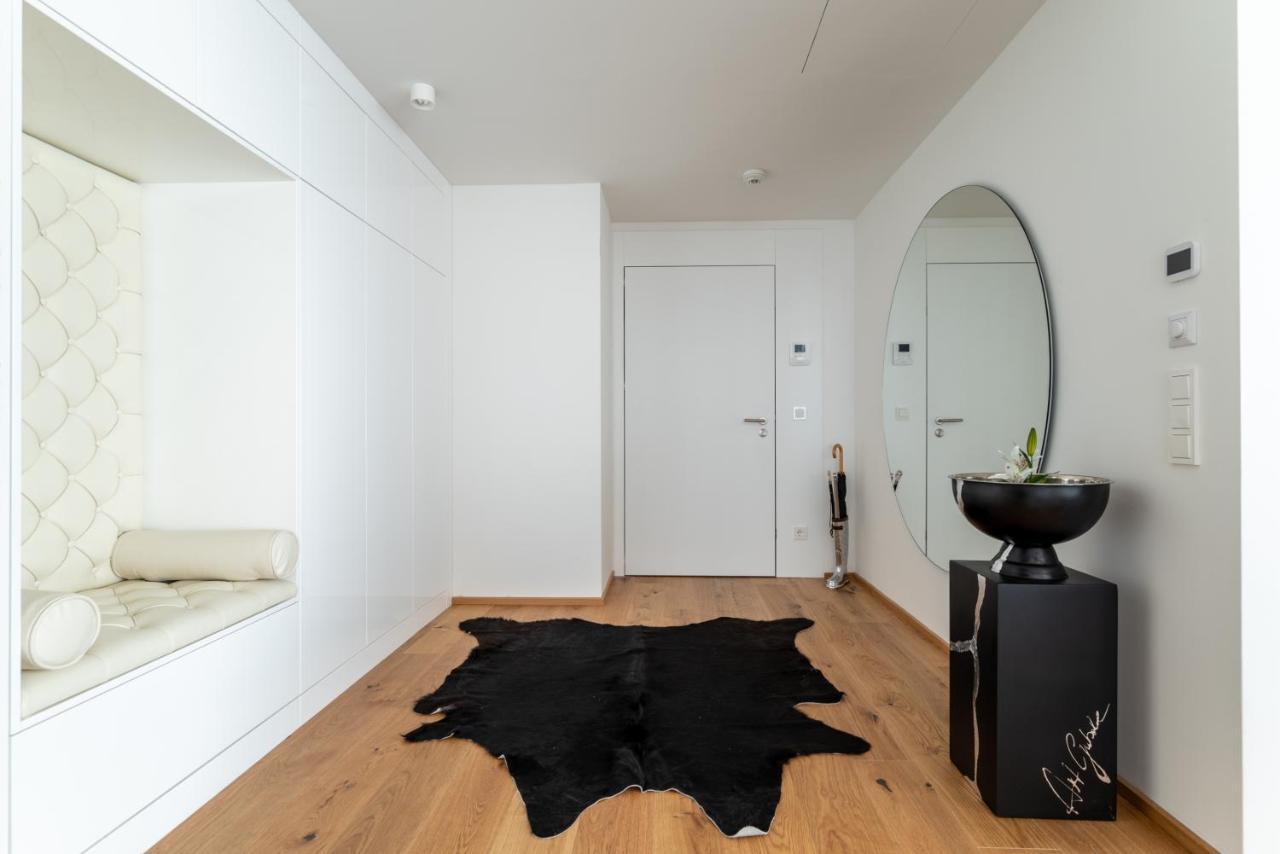 Exclusive 2Br Skyline Penthouse By Hm Apartamento Viena Exterior foto