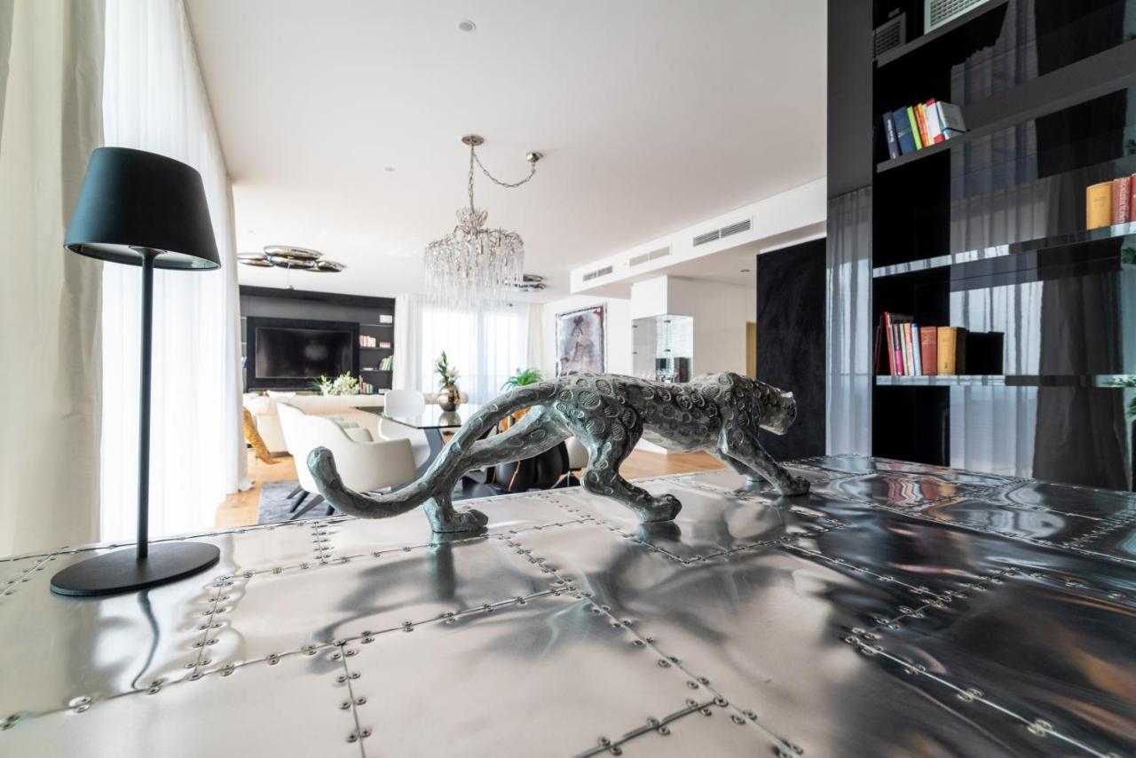 Exclusive 2Br Skyline Penthouse By Hm Apartamento Viena Exterior foto